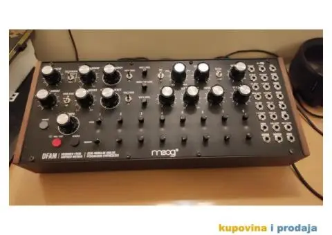 MOOG DFAM Drummer from another mother - Analogue Drum Synth - 4/4