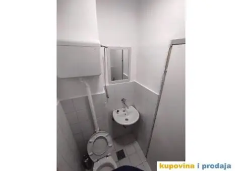 Kancelarijski prostor 70m2 - 2/15