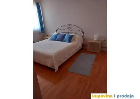 Prodaja višeporodične kuće - 2/6