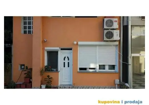 Spratna kuća u centru Novog Sada - 1/11