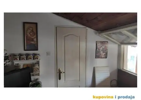 Spratna kuća u centru Novog Sada - 7/11