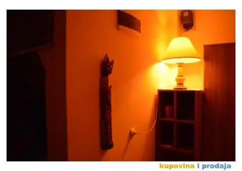 Izdajem stan na dan u centru Zemuna - 1/15