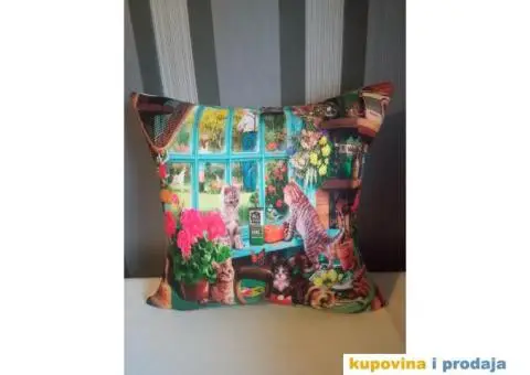 Dekorativni jastucici raznih motiva - 4/14