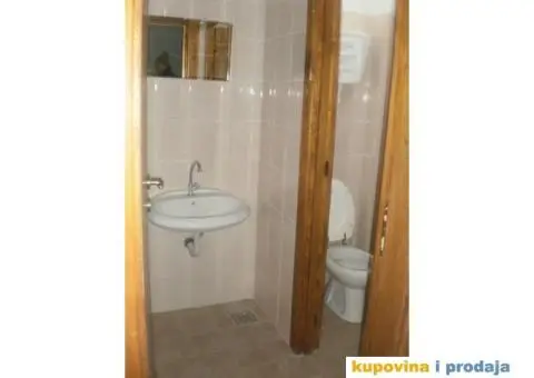 poslovno magacinski prostor registrovan za lekove i medicinska sredstva - 10/10