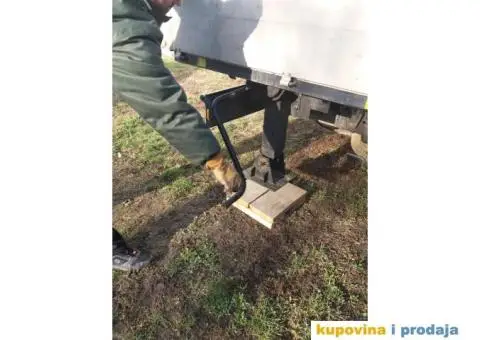 Na prodaju mašina za bušenje bunara - 10/11