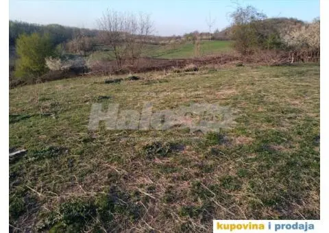 PLAC, MISLOĐIN PORED KOLUBARE, LEP POGLED, 32 ARA, OGRAĐEN, BLIZU STRUJA I VODA - 6/8