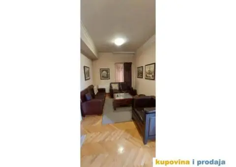 Trosoban stan u Čačku - 2/7