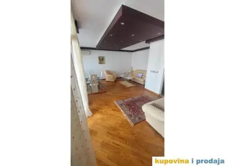 Renoviran i namesten stan, na duze, izdaje vlasnik - 3/13