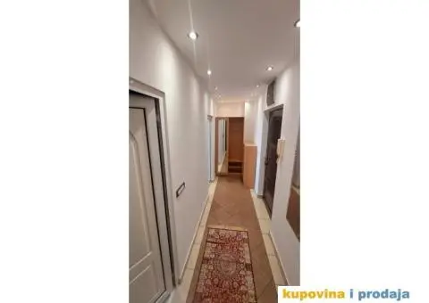Renoviran i namesten stan, na duze, izdaje vlasnik - 4/13
