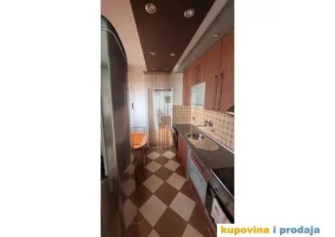 Renoviran i namesten stan, na duze, izdaje vlasnik - 7/13