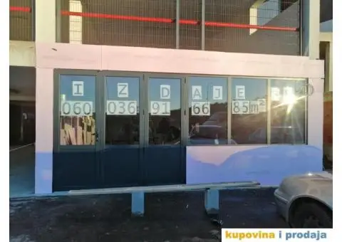 Izdajem lokal-poslovni prostor na Zlatiboru - 1/3