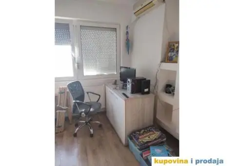 Dvoiposoban stan vrbas - 8/12