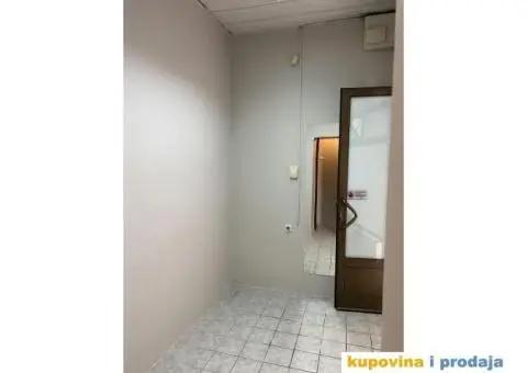 Lokal na prodaju - 3/13