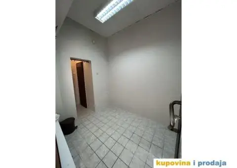 Lokal na prodaju - 6/13