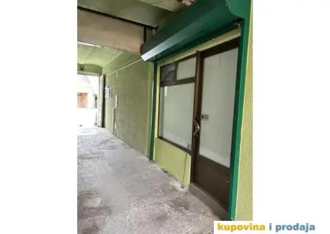 Lokal na prodaju - 8/13