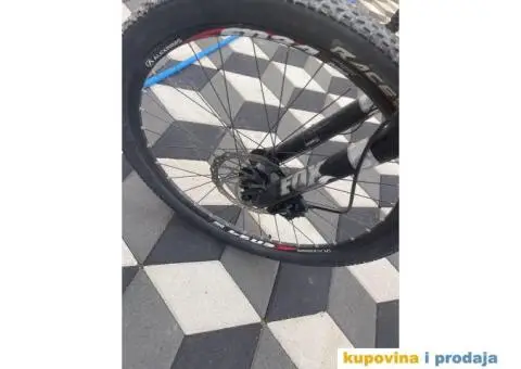 Bicikla 26 fokus black forest - 3/4