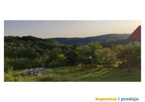 Plac 50a sa brvnarom, Stara Lipovica - 10/12