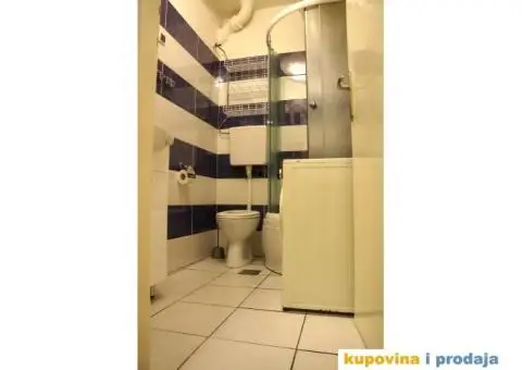 Studentski Trg-Centar-V L A S N I K - 6/15