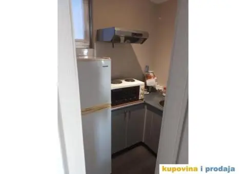 PRODAJEM GARSONJERU I GARAŽU-ZAJEDNO, U ISTOJ ZGRADI U BEOGRADU - 3/6