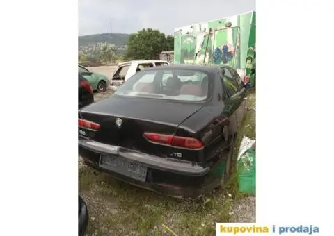 Kompletna auta u delovima - 10/10