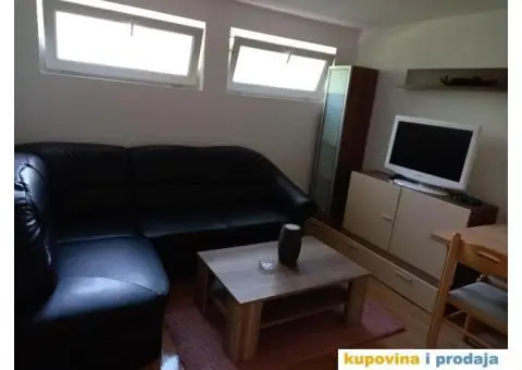 Namesten stan - 1/13