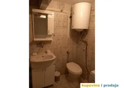 Namesten stan - 8/13