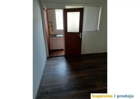 Izdajem lokal u Sremcici - 5/6