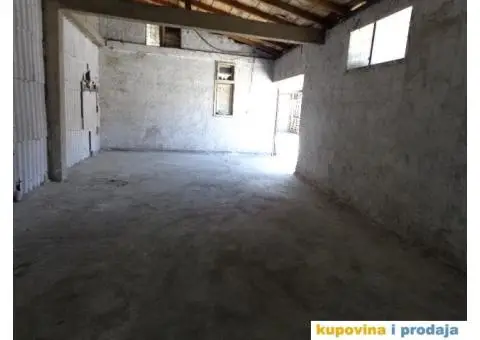 IZDAVANJE VIŠE MAGACINA(4) 80 m2 i hladnjača +- 78m3i predkomorni prostor 24m2 350e - 2/15