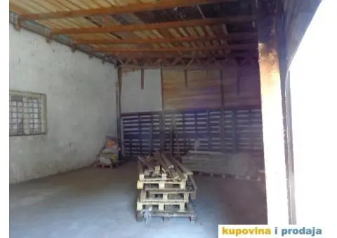 IZDAVANJE VIŠE MAGACINA(4) 80 m2 i hladnjača +- 78m3i predkomorni prostor 24m2 350e - 5/15