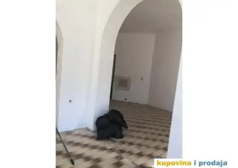 Izdaje se lokal u centru Temerina - 4/4