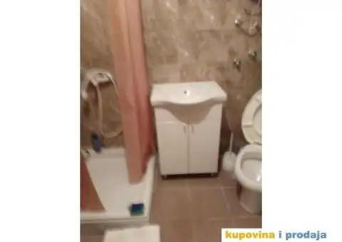 Porodicna kuca sa placem - 7/8