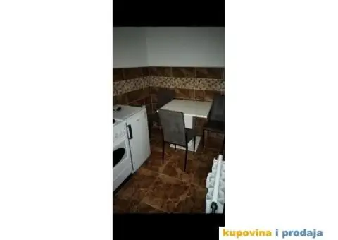 Prodajem renoviran stan - 3/10