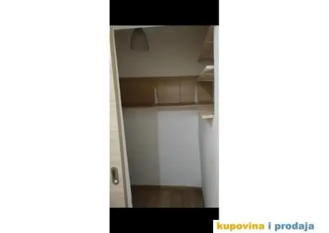 Prodajem renoviran stan - 9/10