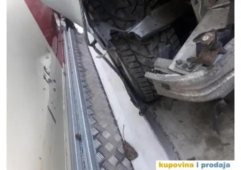 Audi A 4 2008 godiste havarisan na prodaju - 2/15