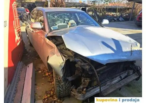 Audi A 4 2008 godiste havarisan na prodaju - 14/15