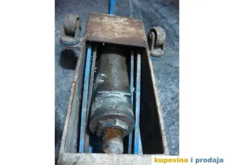 Dizalica 5-10 t - 8/9