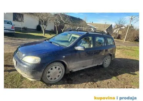 Opel Astra 1.7 - 3/3