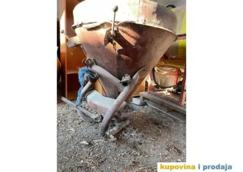 Poljoprivredni alati i oprema - 1/6