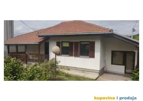 Kuca na prodaju u mirnom delu Vrnjacke Banje - 2/3