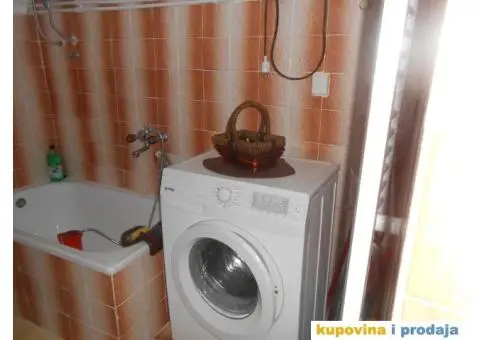 Prodaja renoviranog stana u Krčedinu - 5/6