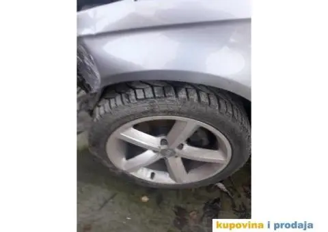 Audi A 4 2008 godiste havarisan na prodaju - 6/8