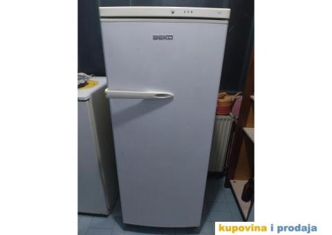 Vertikalni zamrzivač - 1/4