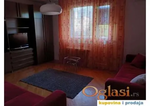 Izdajem funkcionalan, potpuno opremljen stan - 7/9