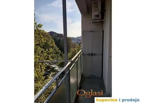 Izdajem funkcionalan, potpuno opremljen stan - 8/9