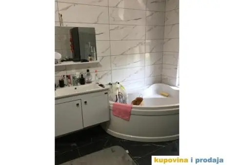 Prodaje se Kuca - 14/15