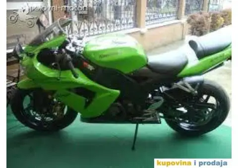 KAWASAKI NINJA - 2/3
