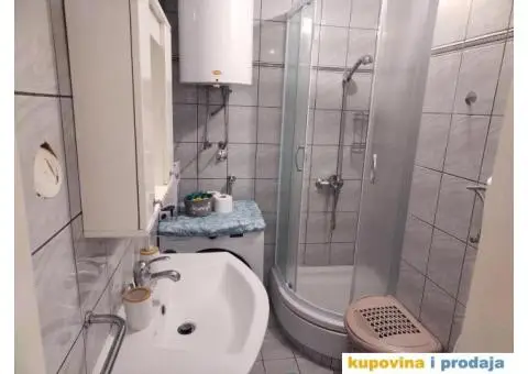 Dvoiposoban stan (izdavanje) - 13/14