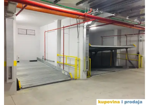 Parklift, Dorcol, slobodno od April, 1, 2024. The park lift, Dorcol, available from April 1, 2024. - 1/5