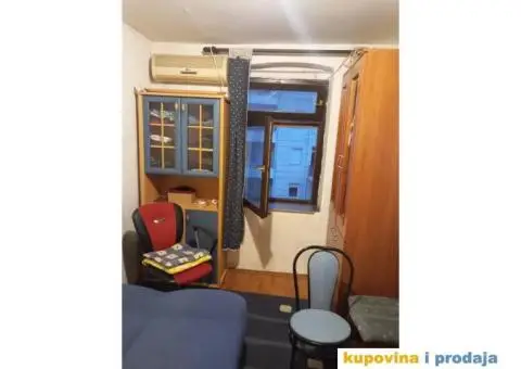 Izdajem garsonjeru na Zvezdari - 6/14