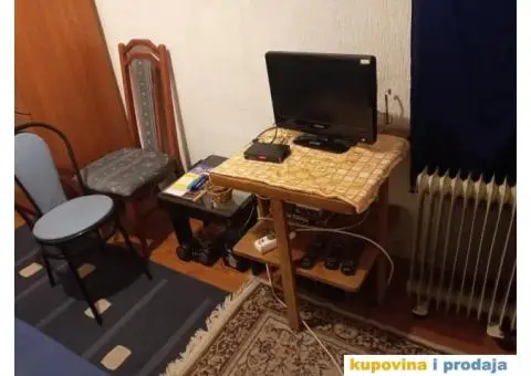 Izdajem garsonjeru na Zvezdari - 7/14